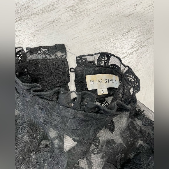 In the Style black lace top. - Picture 4 of 4